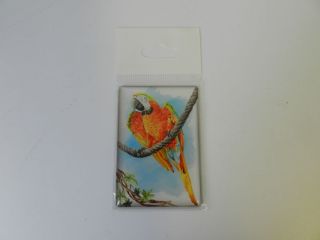 Obrázek z Magnet papoušek červený 5,5x8cm 